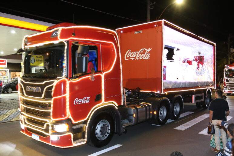 Caminhão Coca Cola Caravana Natal em Promoção na Americanas