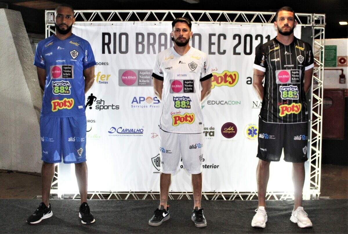 Rio Branco apresenta uniformes para a Bezinha e inicia venda no sábado