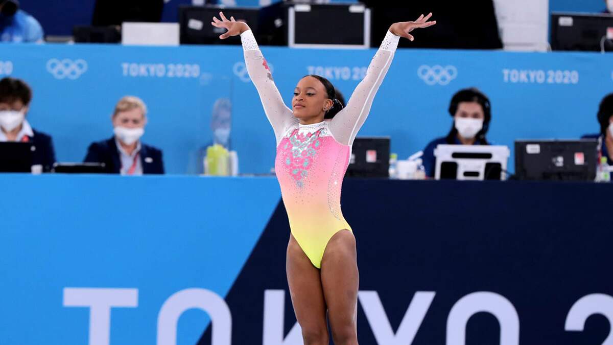 Mundial de ginástica artística começa sábado com Rebeca e volta de