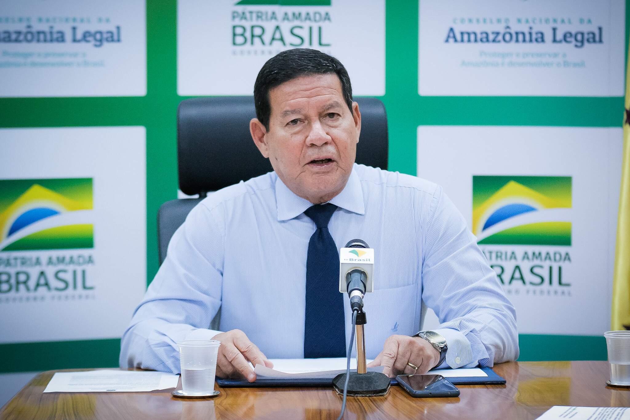 Após fala de Bolsonaro na ONU, Mourão admite alta no desmatamento de 2019 a 2020