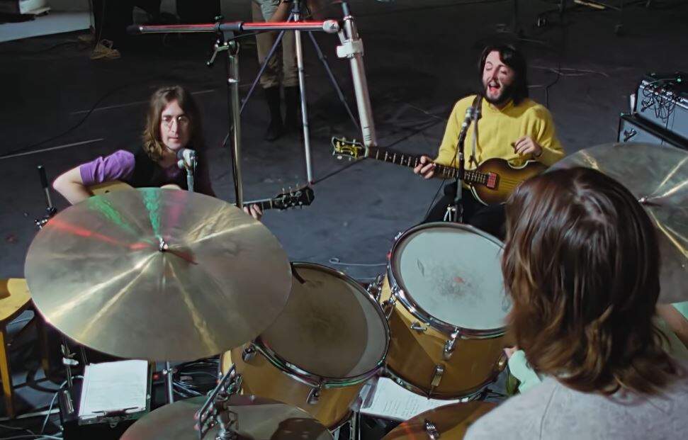 Disney+ lança trailer inédito de série documental sobre os Beatles