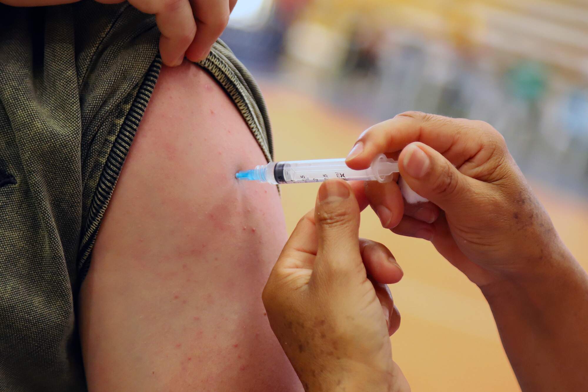 Santa Bárbara adota novo horário de vacinação contra Covid-19 a partir desta sexta
