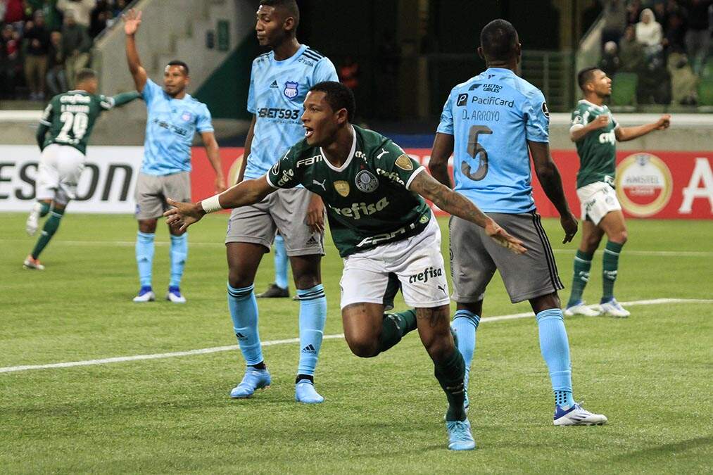 Palmeiras bate Emelec por 1 a 0 e adia recorde de gols na fase de grupos