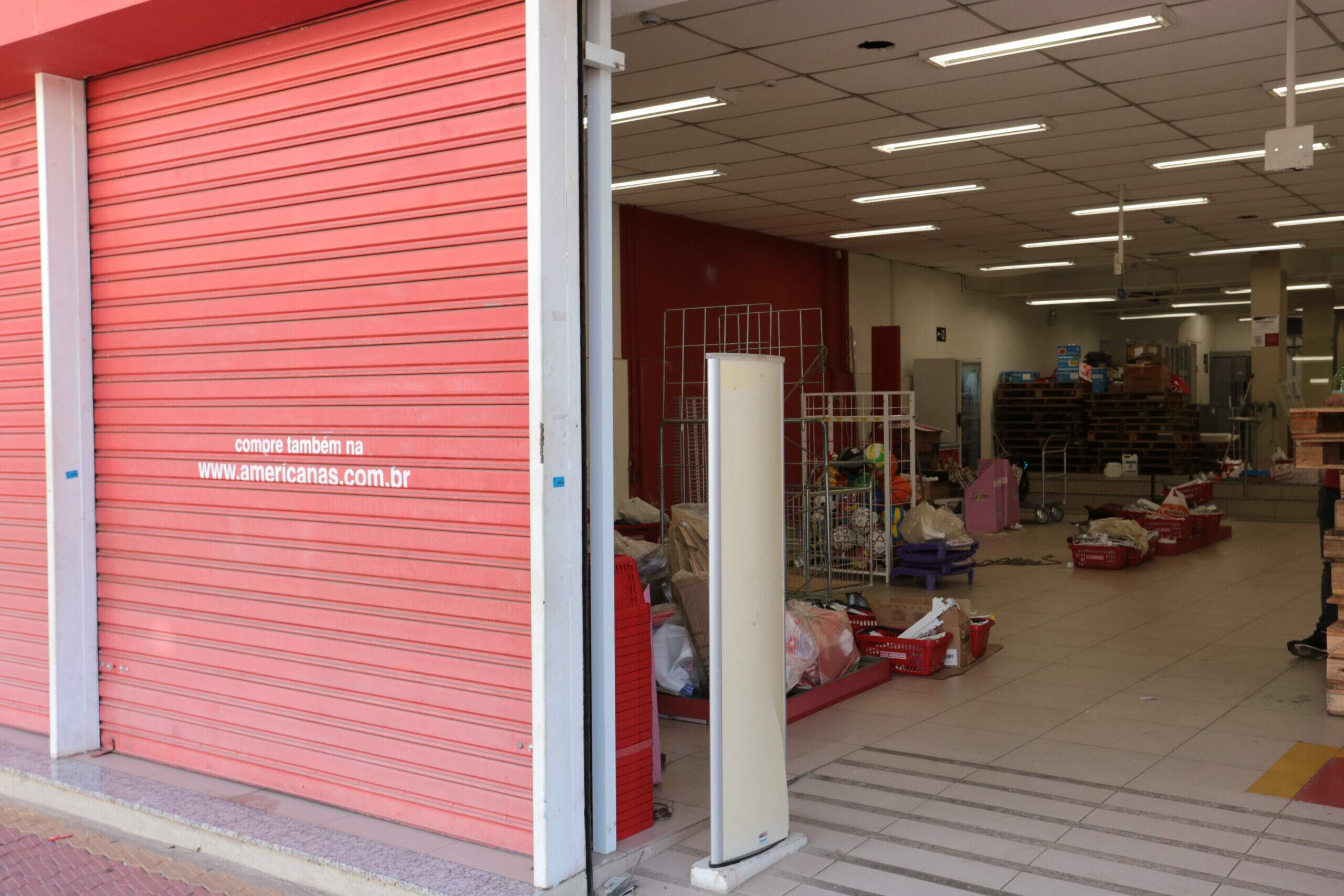 Americanas fecha loja no Centro de Americana e vai reduzir unidade