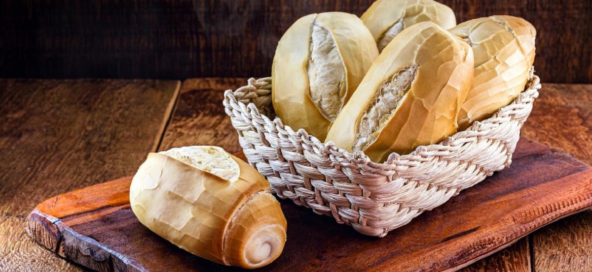 Benefícios e curiosidades do pão francês integral e branco