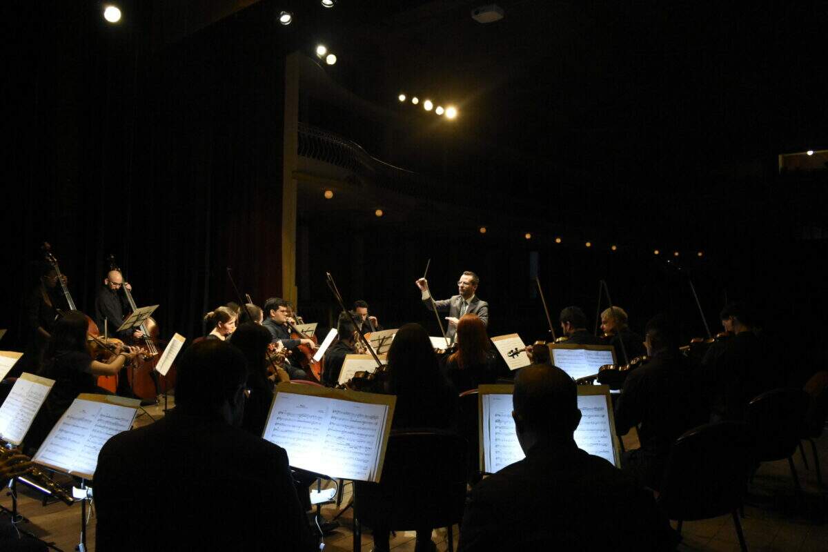 Orquestra Sinfônica de Limeira apresenta concerto 'Symphonic Queen' em Americana