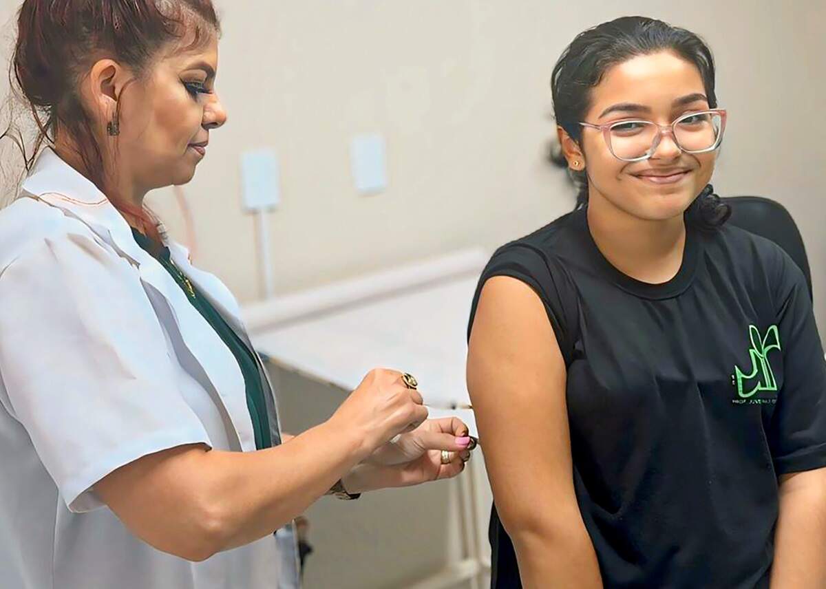 Santa Bárbara amplia faixa etária da vacinação contra a dengue a partir de sábado