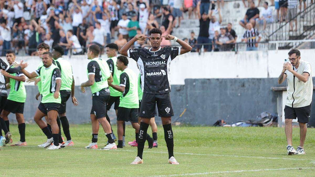 Rio Branco renova com mais seis jogadores para disputa da Copa Paulista