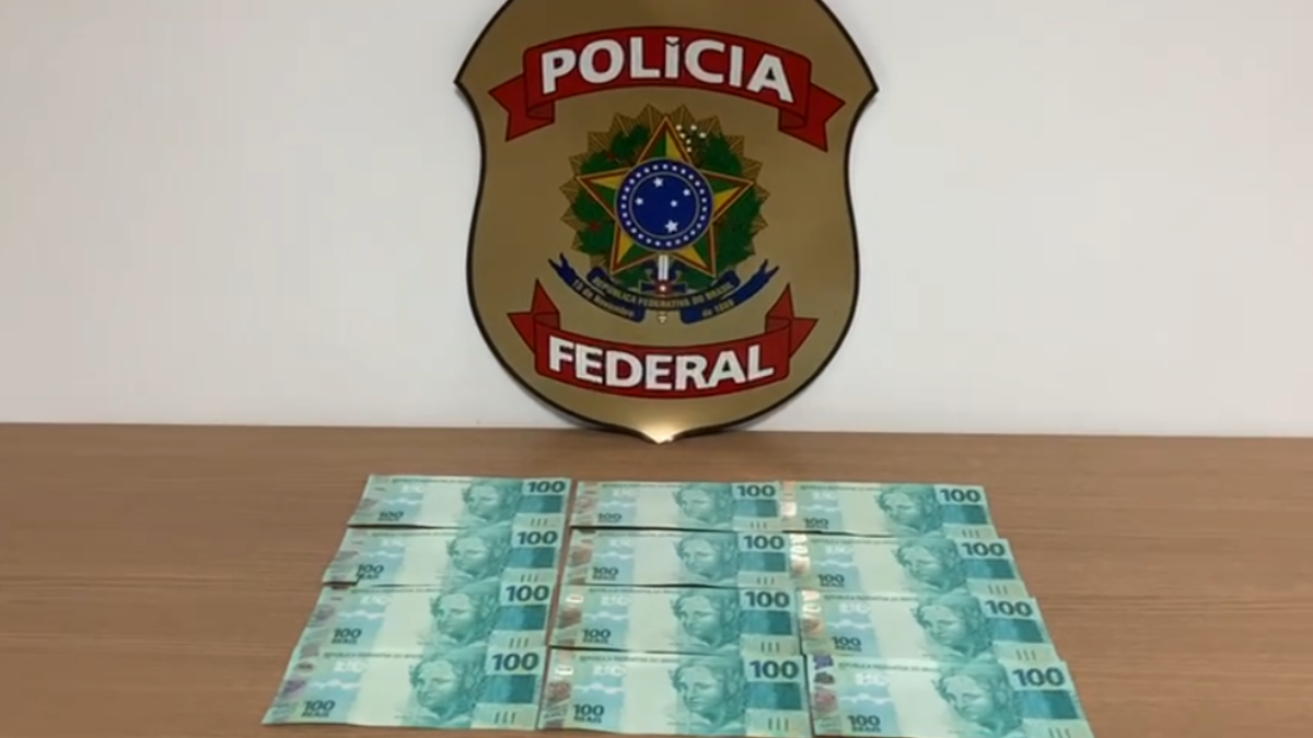 Em Campinas, jovem é preso pela Polícia Federal após comprar notas falsas pela internet