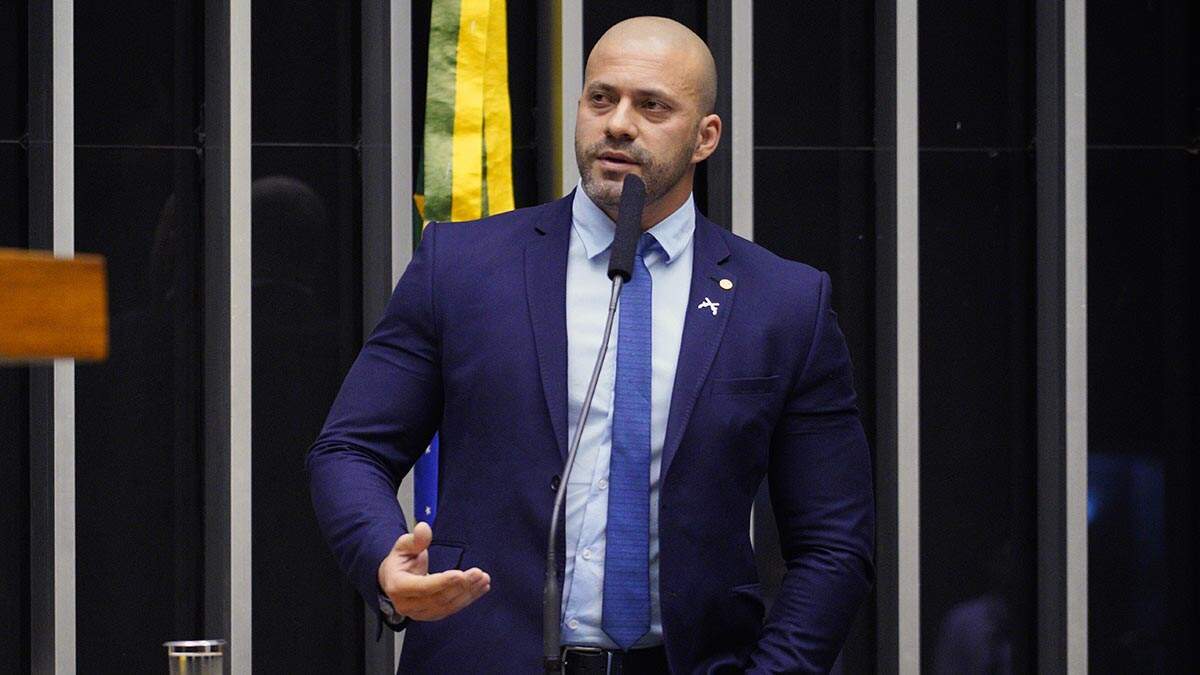 PGR recomenda que o ex-deputado Daniel Silveira passe ao regime semiaberto