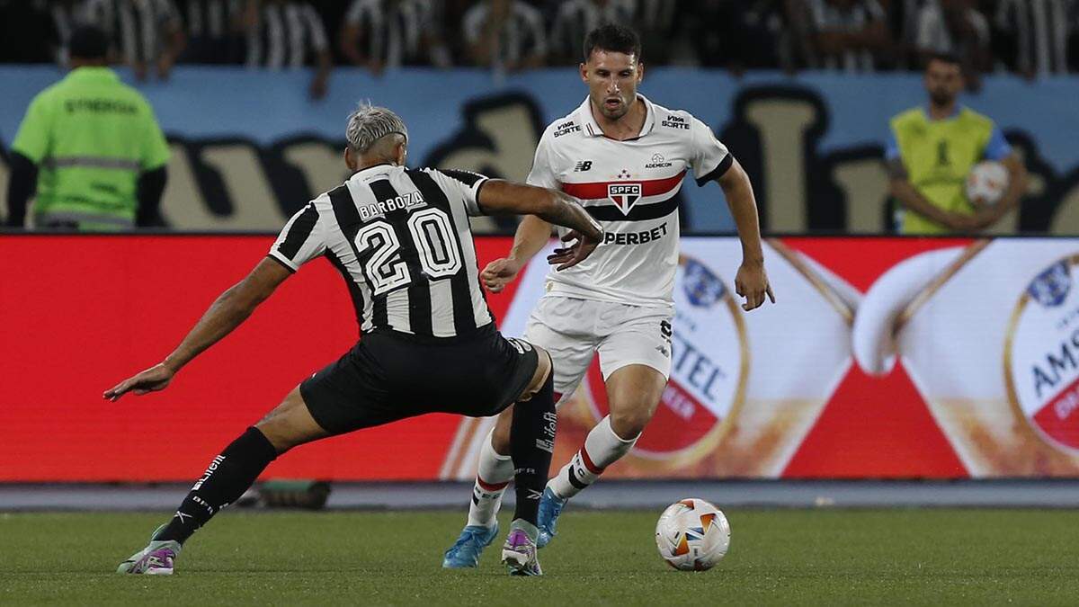 Calleri - São Paulo x Botafogo, no Engenhão