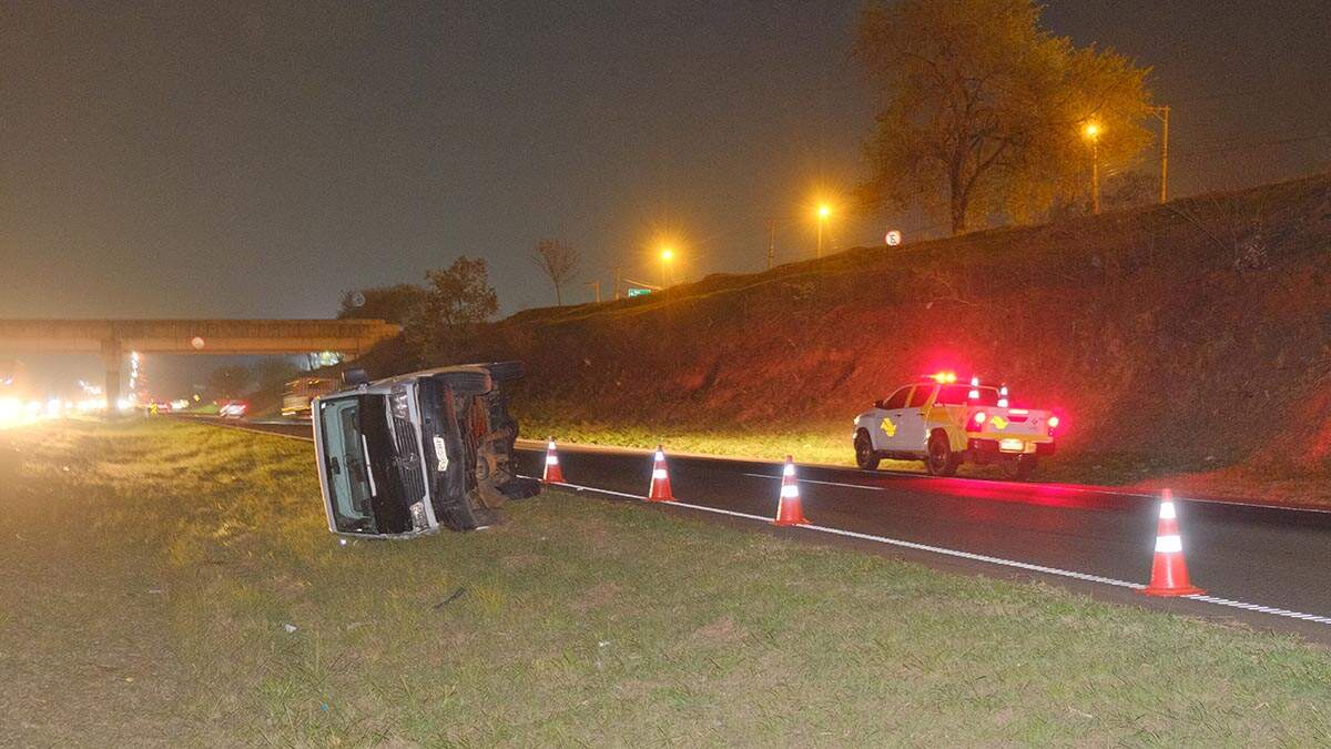 Seis veículos se envolvem em acidente na SP-304, em Santa Bárbara