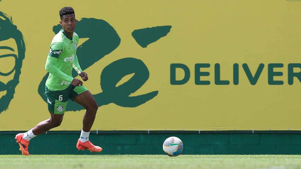 Vanderlan renova com Palmeiras até 2028: 'Espero dar muitas alegrias à torcida'