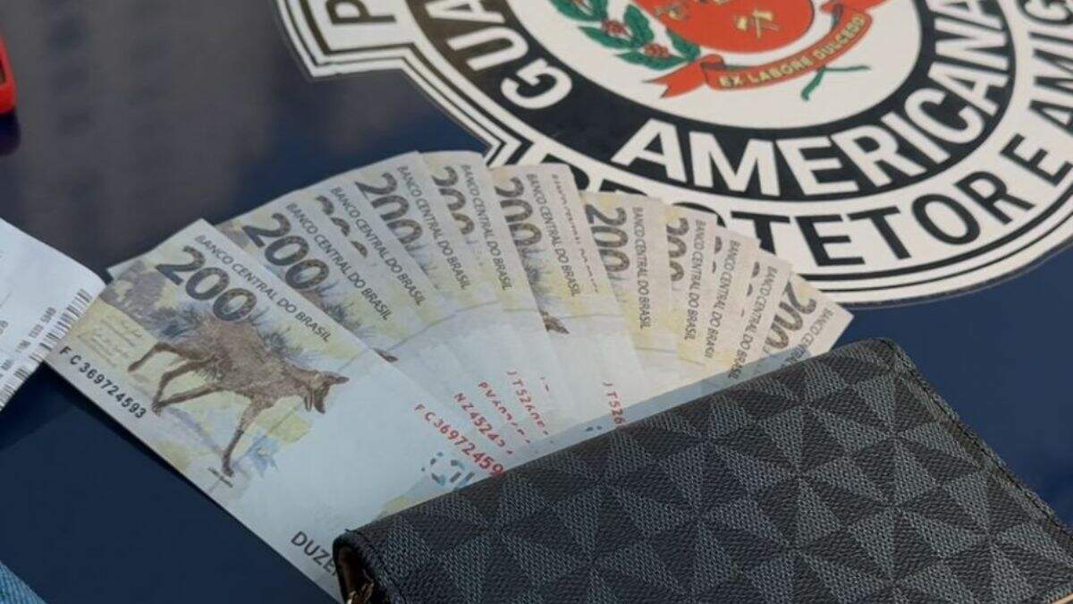 Após usar notas falsas no comércio de Americana e Piracicaba, casal é detido em Sumaré com R$ 3,8 mil falsificados