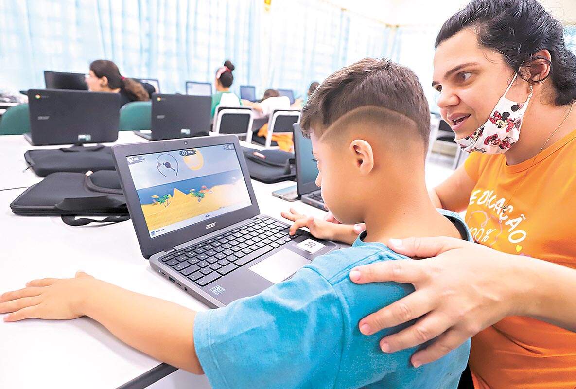 Novas ferramentas tecnológicas ganham espaço nas escolas