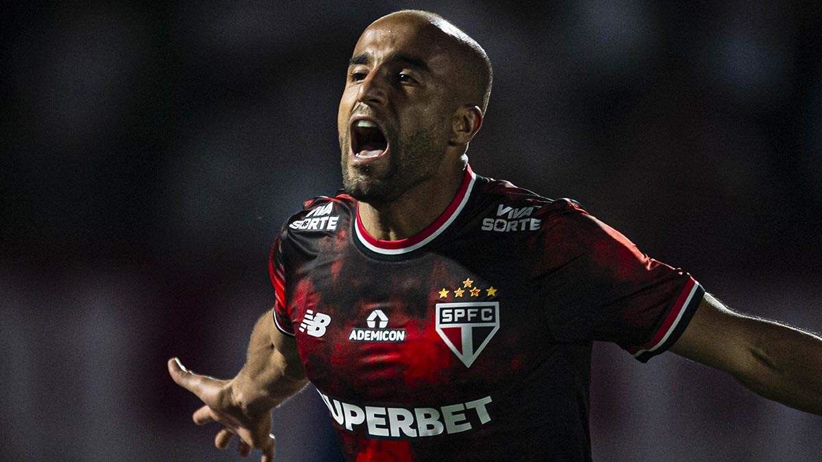 Lucas Moura marca dois e São Paulo vence o Vasco com facilidade em Campinas