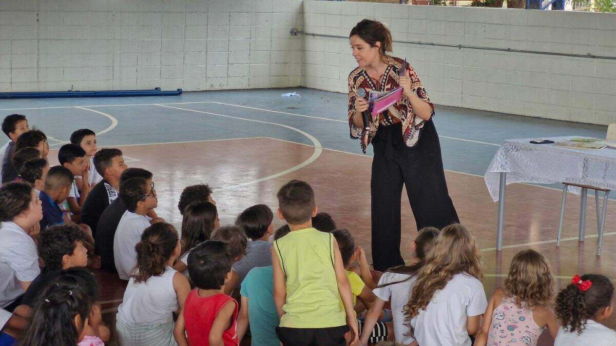 Americana recebe doação de 1.225 livros para estudantes de cinco escolas