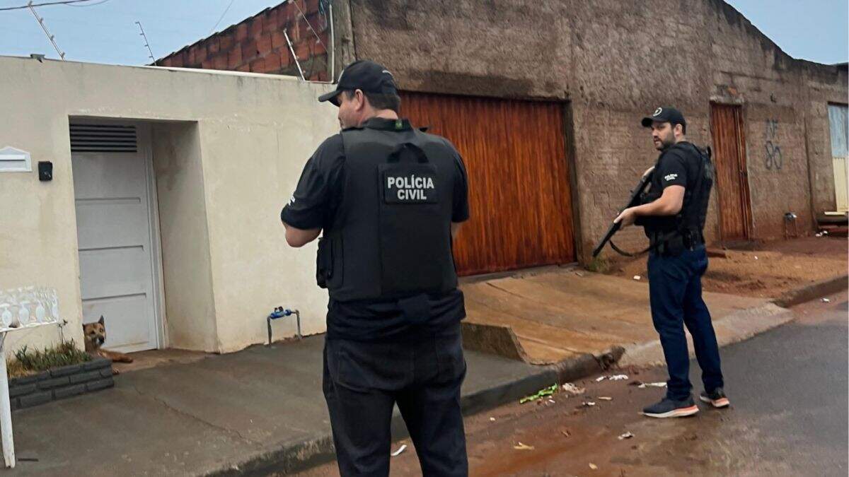 Em Santa Bárbara, policial civil e GCM ‘emprestado’ são presos por conta de BOs falsos